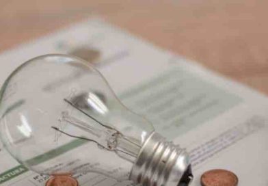 “No se juega con la luz de las familias”: Partido Regionalista Verde acusa abandono social ante anuncio de fin al subsidio eléctrico