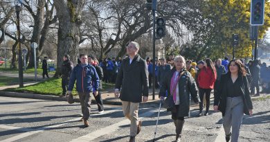 ¡Buenas noticias para Campos Deportivos!: Temuco refuerza seguridad vial activando nuevo semáforo en cruce Gabriela Mistral con Recreo