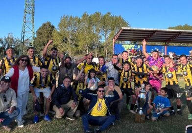 Deportivo Huilio se corona campeón 2026 en Copa Aniversario de Teodoro Schmidt