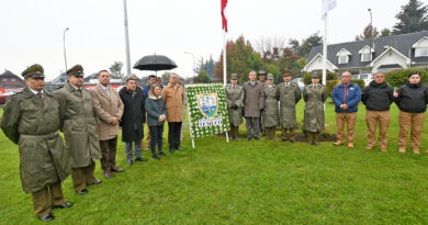 Temuco rinde homenaje a mártires de Carabineros en su 99° aniversario institucional