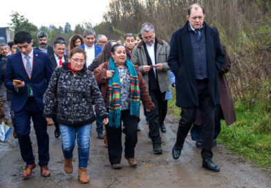 Encuentros ciudadano y empresarial, además de visitar loteos irregulares fue la agenda del ministro Poduje en La Araucanía