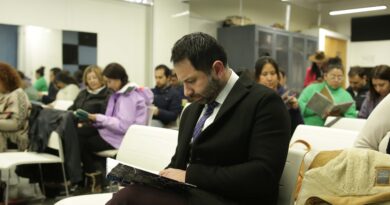 La Araucanía fortalece el fomento lector: 41 mediadores y bibliotecarios se capacitan para acercar la poesía a la comunidad