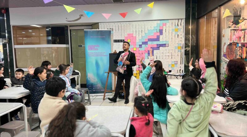 Celebra el Día del Niño escribiendo: Araucanía en 100 Palabras realizará taller gratuito y regalará miles de libros