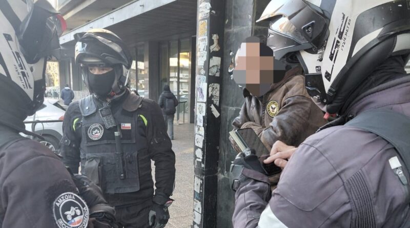 “Te voy a matar”: amenazas de muerte y agresiones a inspectores municipales terminan con dos ambulantes detenidos en Temuco