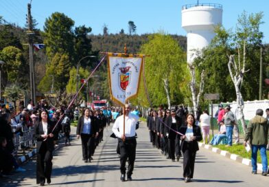 Con desfiles masivos en todas sus localidades, Lumaco dio inicio a Fiestas Patrias