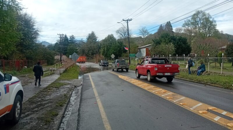 Curarrehue deja de estar aislada: principales rutas de acceso ya se encuentran habilitadas
