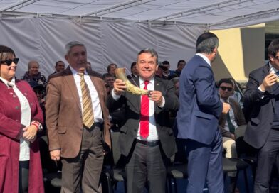 Diputado Beltrán destaca masiva participación en desfile de Fiestas Patrias de Curacautín