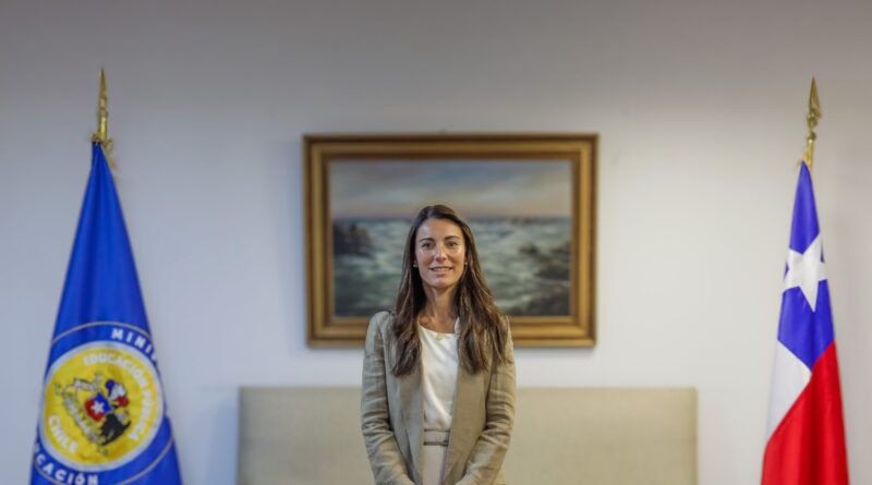 Sin docentes no hay metas: la ministra Arzola pone al profesor en el centro de la política educativa