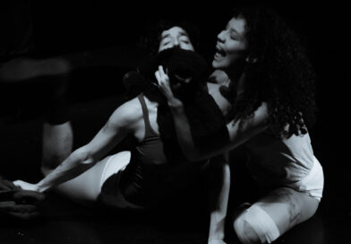 Carpa Teatro Trashumantes presenta obra de danza inspirada en el terror y la fantasía